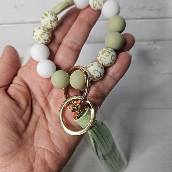 Pastel Green Silicone Bead Stretch Bracelet Keychain with Tassel - Picture 3 of 3